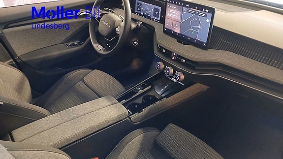 Skoda Superb 15 of 27