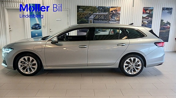 Skoda Superb 4 of 27