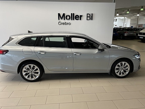 Skoda Superb 5 of 21