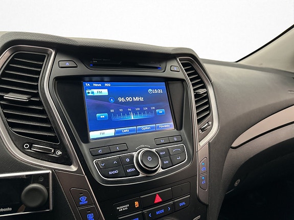 Hyundai Santa Fe 20 of 30