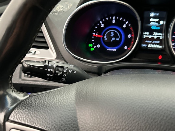 Hyundai Santa Fe 26 of 30