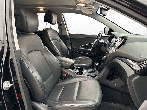 Hyundai Santa Fe 11 of 30