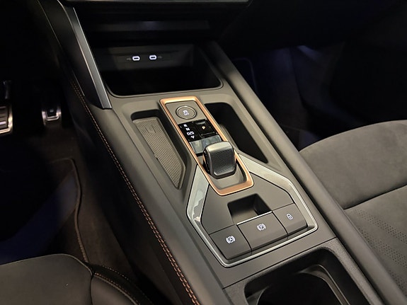 Cupra Formentor e-HYBRID 16 of 21