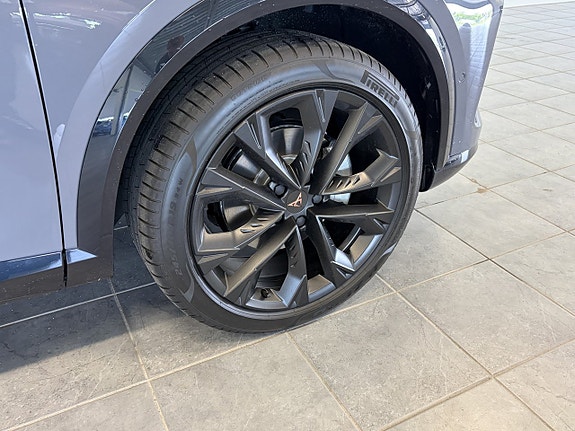 Cupra Formentor e-HYBRID 3 of 21