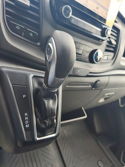 Ford Transit 12 of 13