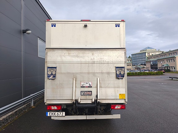 Ford Transit 5 of 13