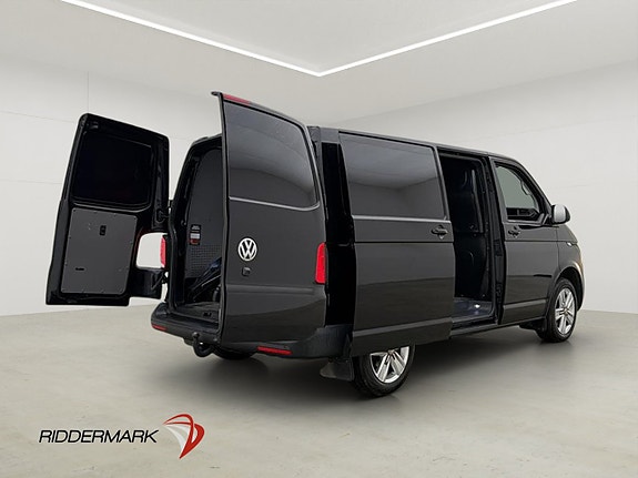 Volkswagen Transporter 12 of 30