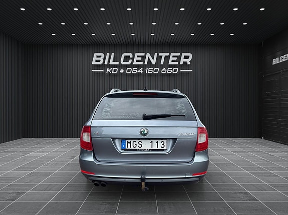 Skoda Superb 8 of 18