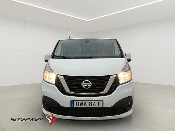 Nissan NV300 5 of 30