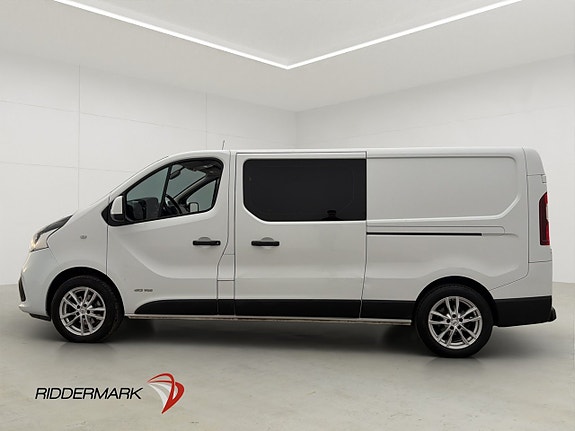 Nissan NV300 6 of 30