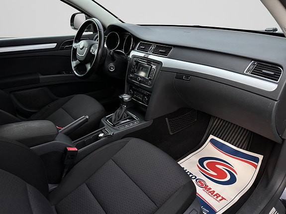 Skoda Superb 11 of 26