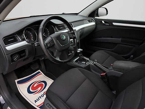 Skoda Superb 10 of 26