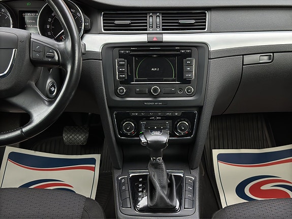 Skoda Superb 16 of 26