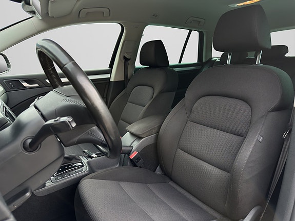 Skoda Superb 8 of 26