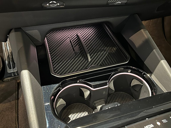 BMW i5 15 of 20