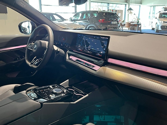 BMW i5 17 of 20