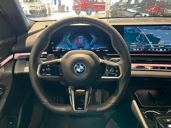 BMW i5 9 of 20