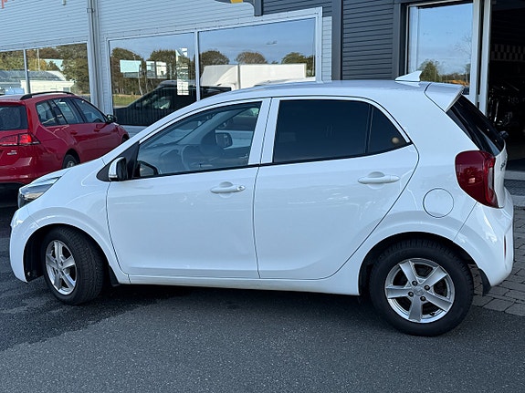 Kia Picanto 5 of 11