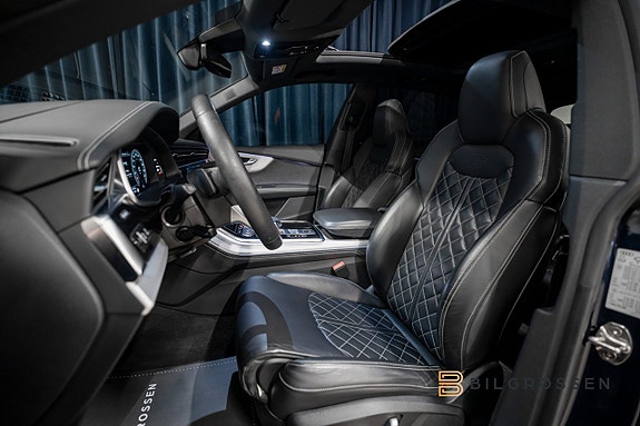 Audi Q8 17 of 23