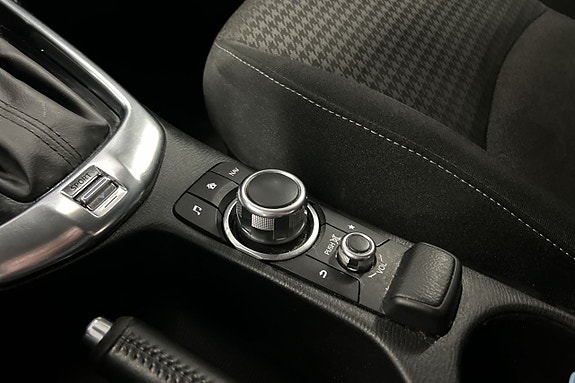 Mazda 2 17 of 30