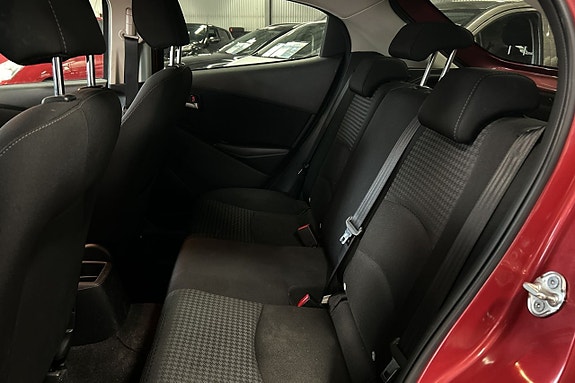 Mazda 2 25 of 30