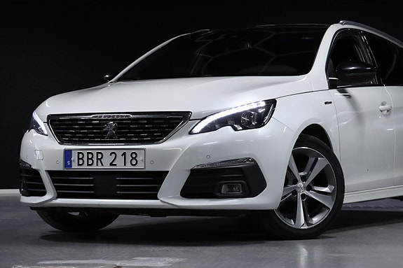 Peugeot 308 SW 4 of 22