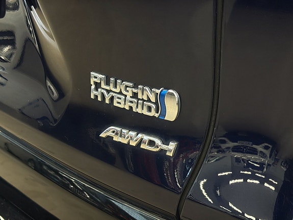 Toyota RAV4 13 of 28