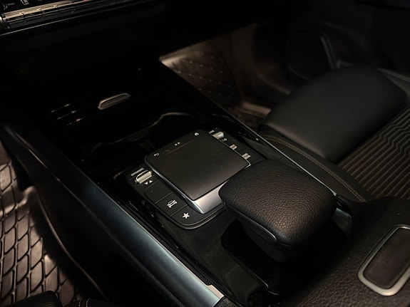 Mercedes-Benz B180 17 of 26