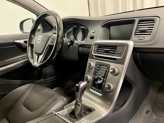 Volvo V60 19 of 22