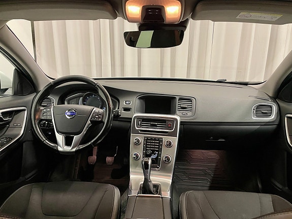 Volvo V60 17 of 22