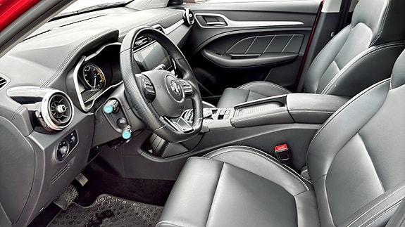 MG ZS EV 5 of 9
