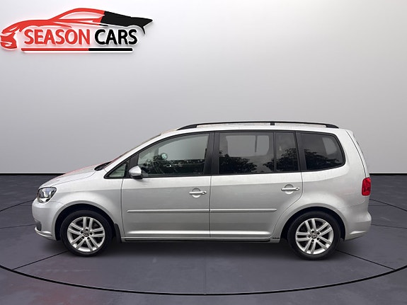 Volkswagen Touran 4 of 12