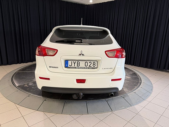 Mitsubishi Lancer 5 of 12