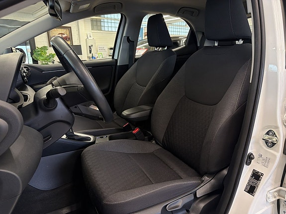 Toyota Yaris 17 of 22