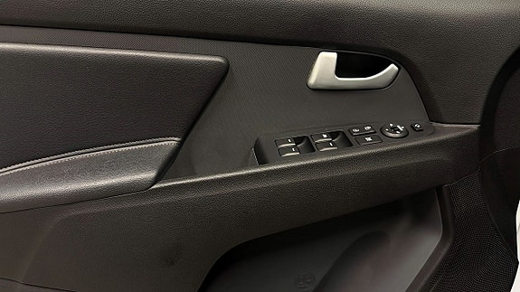 Kia Sportage 19 of 19