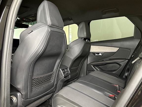 Peugeot 3008 9 of 21