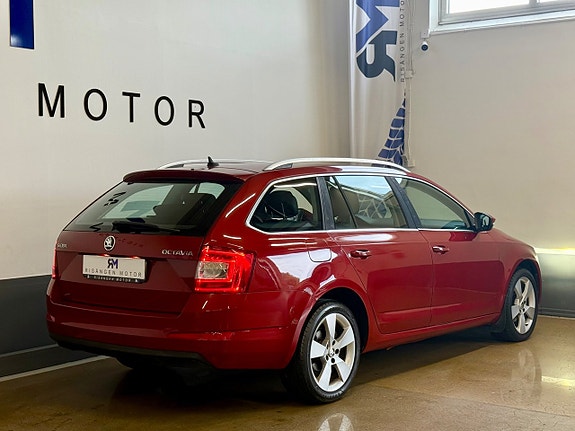 Skoda Octavia 4 of 18