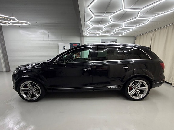 Audi Q7 6 of 30