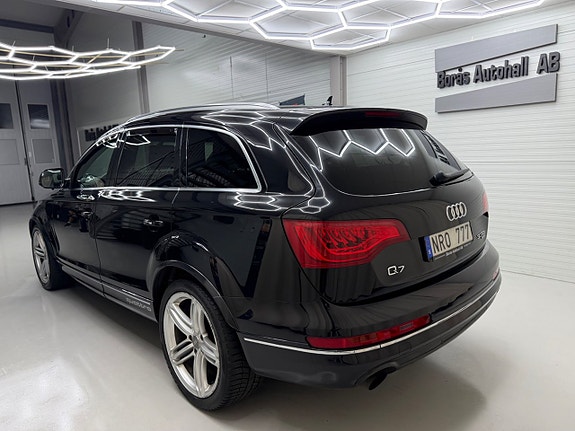 Audi Q7 5 of 30