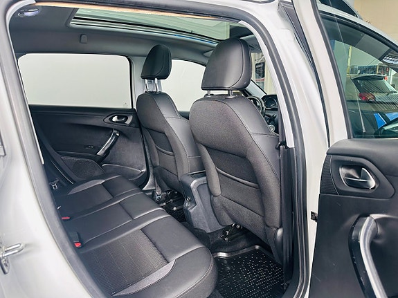 Peugeot 2008 15 of 20