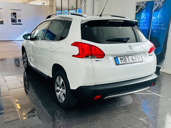 Peugeot 2008 7 of 20