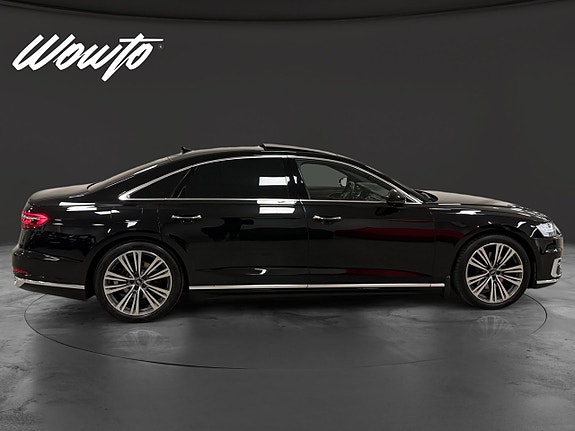 Audi A8 3 of 21