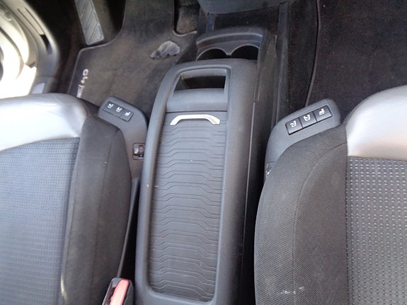 Citroen Grand C4 Picasso 16 of 18