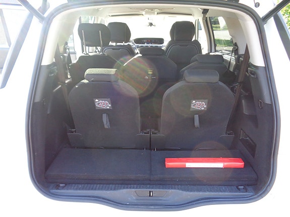 Citroen Grand C4 Picasso 18 of 18