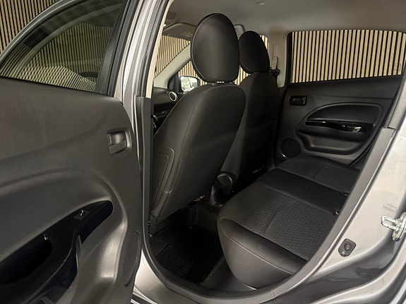 Mitsubishi Space Star 12 of 23