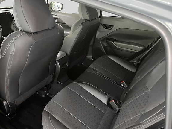 Subaru Crosstrek 9 of 12
