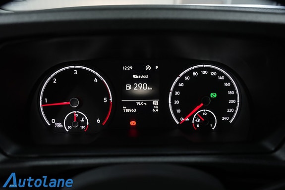 Volkswagen Caddy 23 of 23