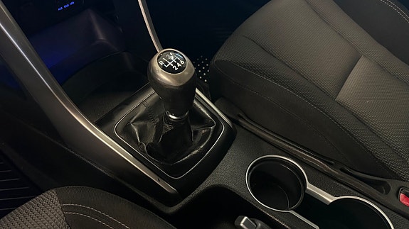 Hyundai i30 14 of 22