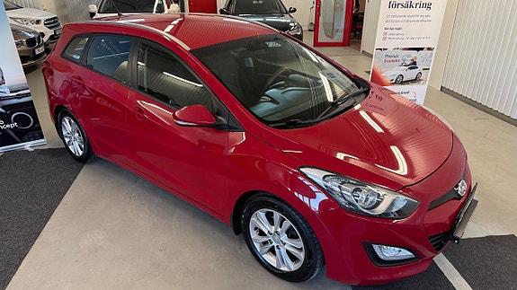 Hyundai i30 2 of 22