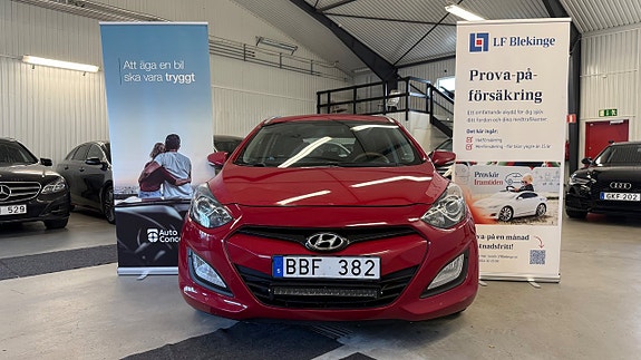 Hyundai i30 3 of 22